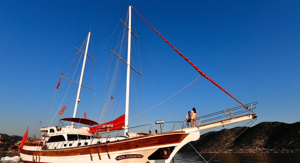 BLU DREAM YACHT CHARTER yacht charter