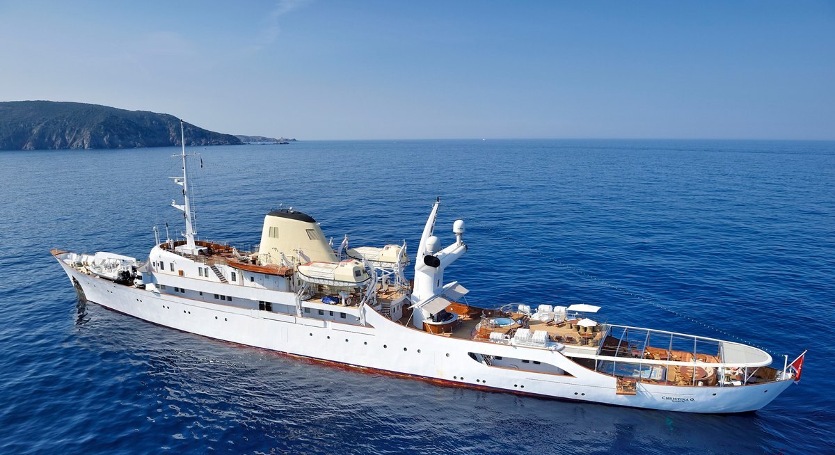 CHRISTINA O YACHT CHARTER yacht charter
