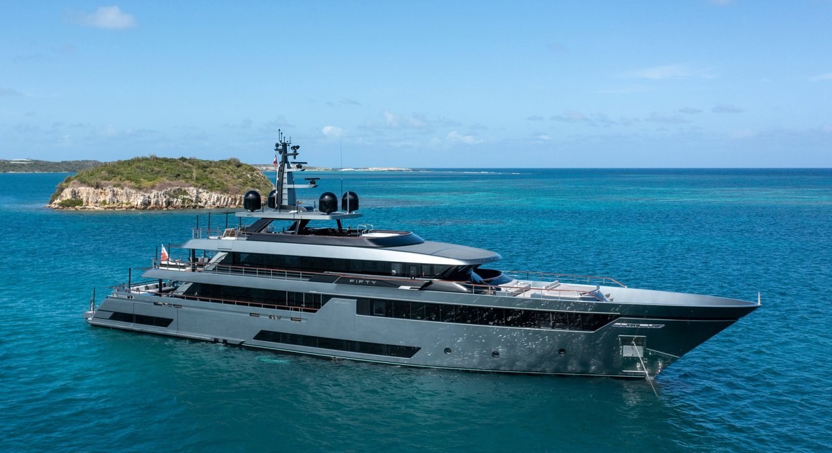 FIFTY YACHT CHARTER yacht charter