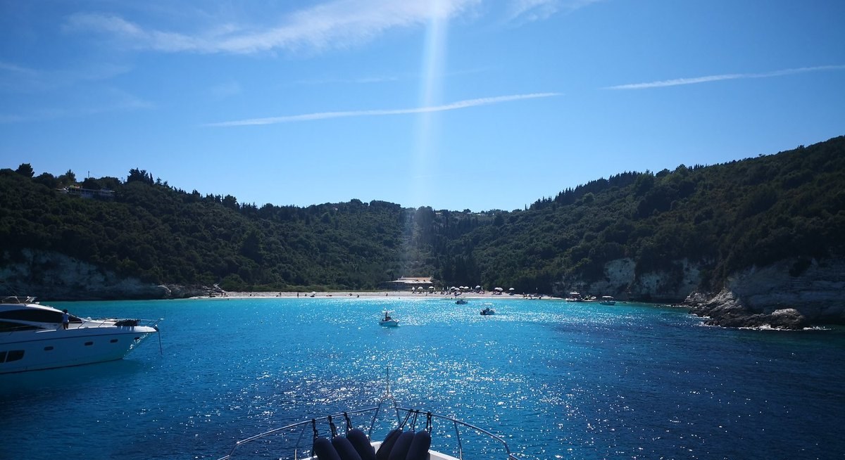 GIA SENA YACHT CHARTER yacht charter