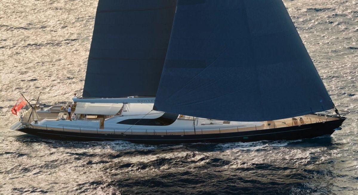 GUILLEMOT YACHT CHARTER yacht charter