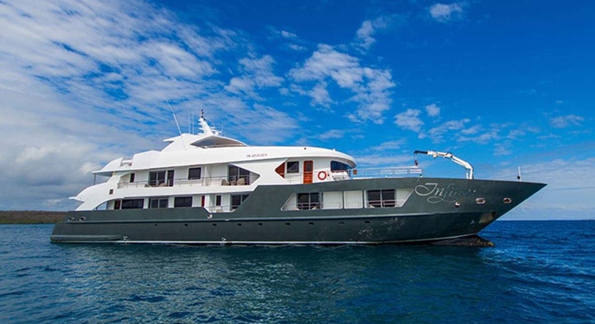 INFINITY YACHT CHARTER yacht charter