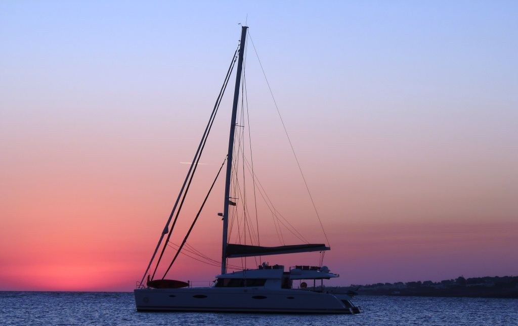 MAGEC YACHT CHARTER yacht charter