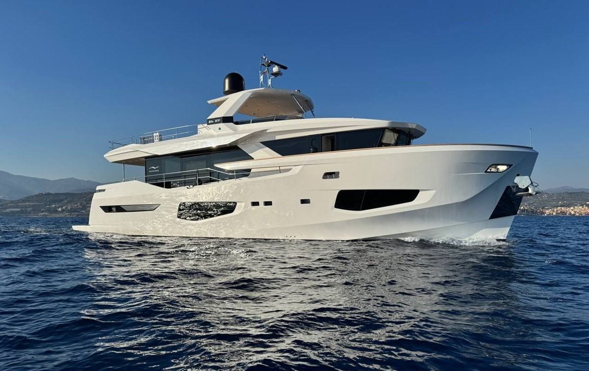 MAORIA YACHT CHARTER yacht charter