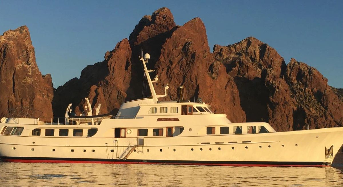SECRET LIFE YACHT CHARTER yacht charter