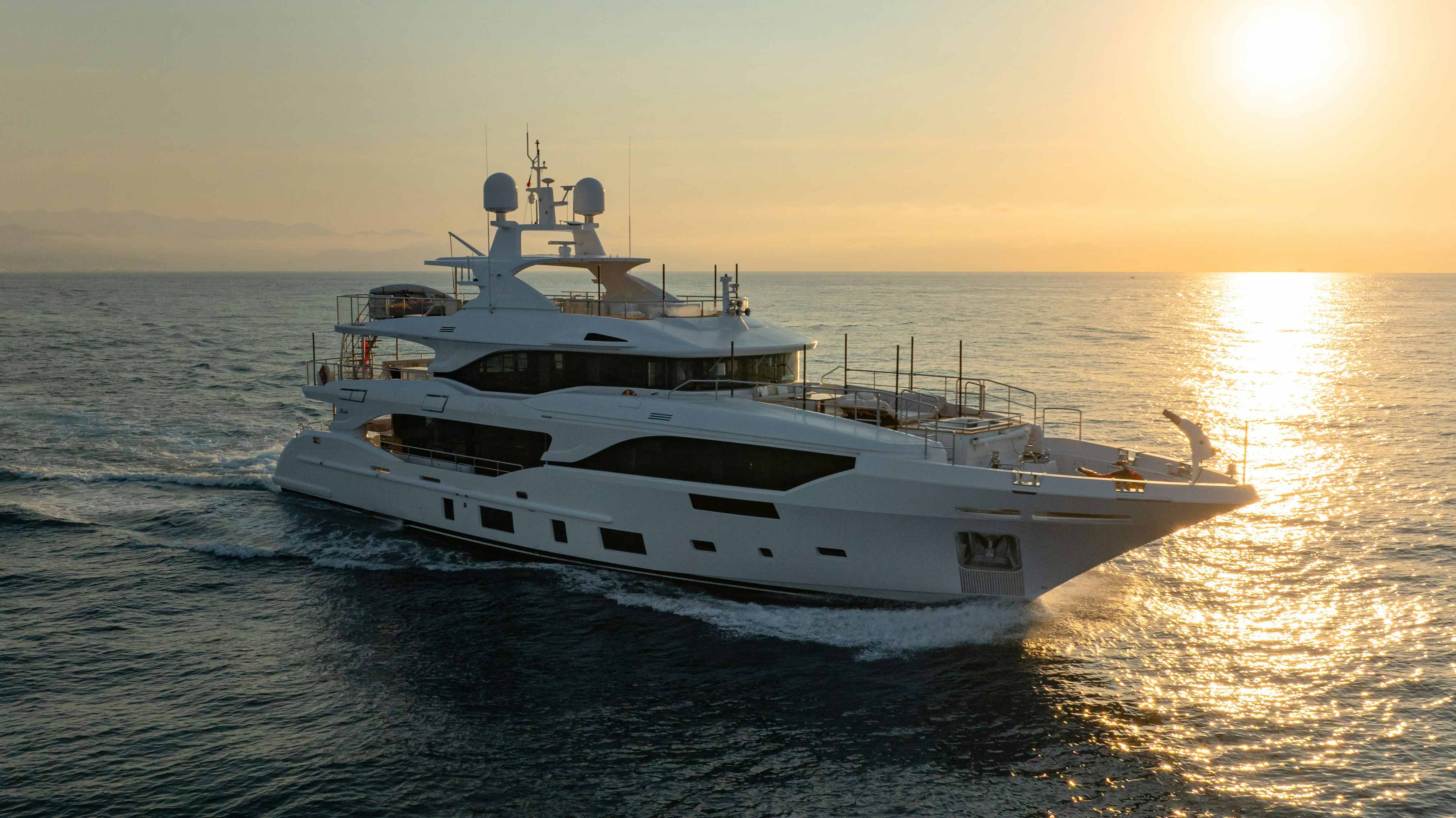 TRAMONTO YACHT CHARTER yacht charter